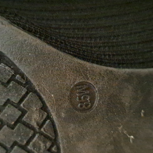 Black Cushionaire memory foam wedge sandal Women's 8.5W - Picture 6 of 7